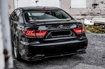 Achterspoilerlip Lexus LS Mk4 Facelift Glans Zwart Maxton