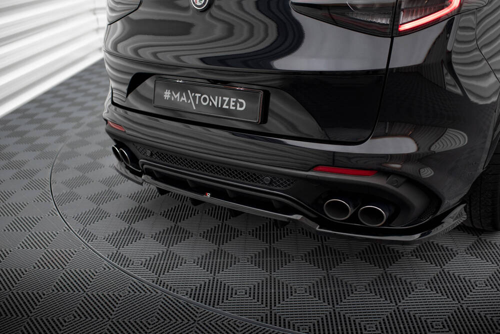 Diffuser Alfa Romeo Stelvio Quadrifoglio Maxton Glans Zwart