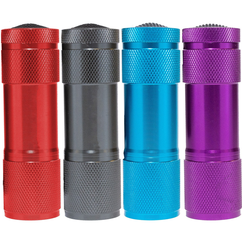 Energizer Eveready Zaklantaarn Display 3AAA 12-stuks compleet