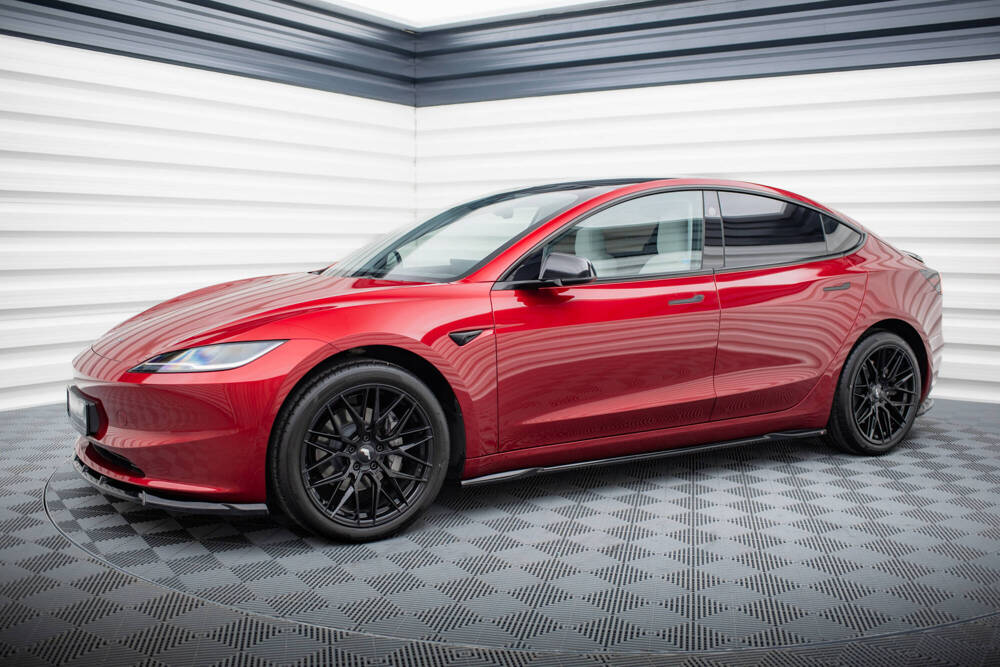 Zijskirts V.2 Tesla Model 3 Project Highland (Facelift)