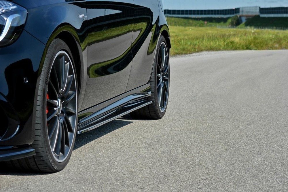 Zijskirts Mercedes A45 W176 CLA45 W117 AMG Facelift Glans Zwart