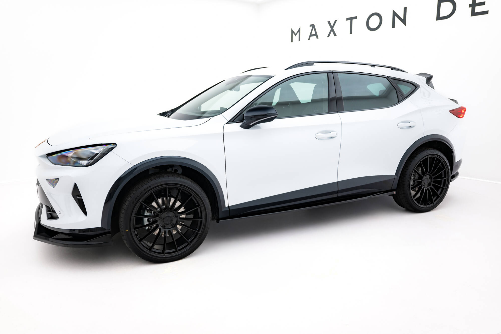 Zijskirts V.1 Cupra Formentor Maxton Glans Zwart
