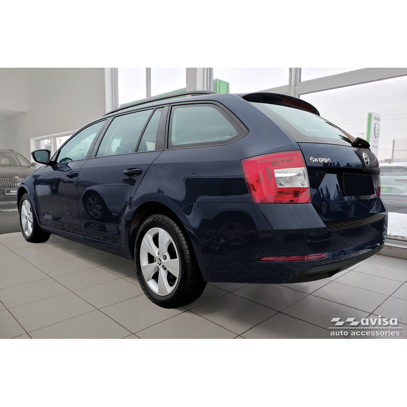 Matzwart RVS Achterbumperprotector  Skoda Octavia III Combi (5E5) Facelift 2017-2020 'Ribs'