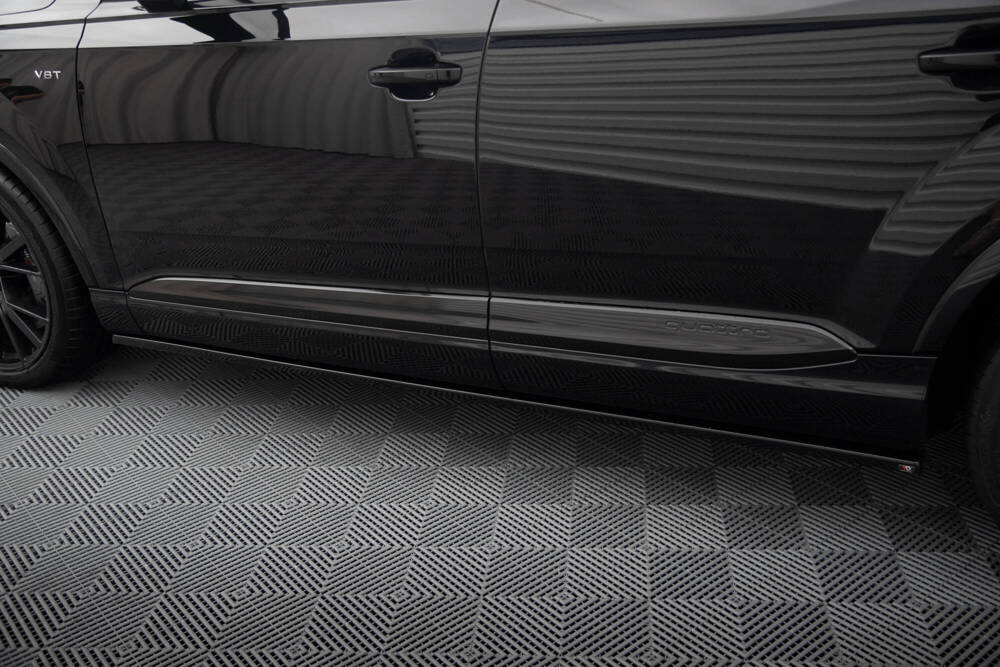 Zijskirts V.2 Audi SQ7 / Q7 S-Line Maxton Glanzend Zwart