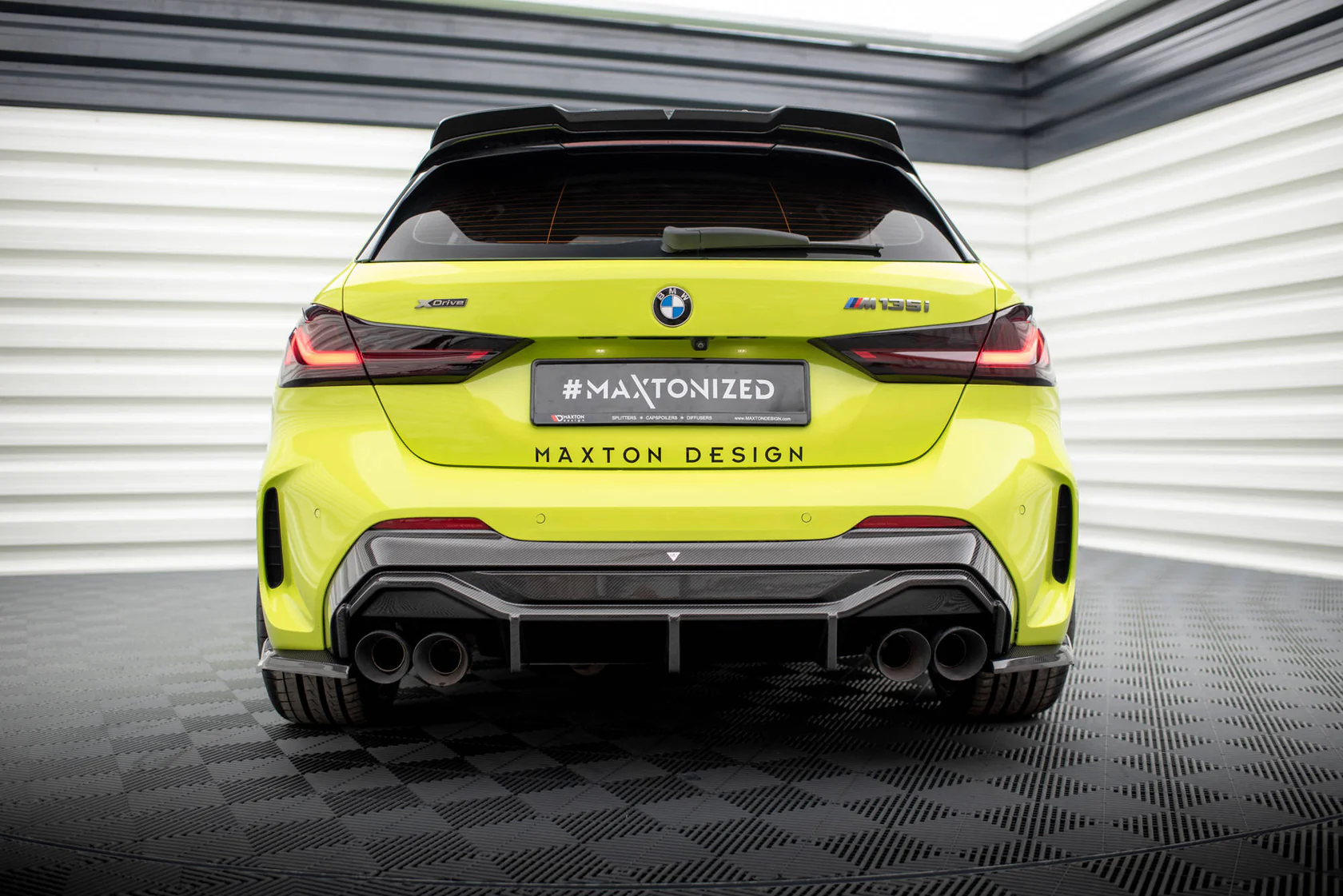 Carbon Fiber Diffuser  BMW 1 F40 M135i Prepreg V.1 + Milltek Sport Exhaust