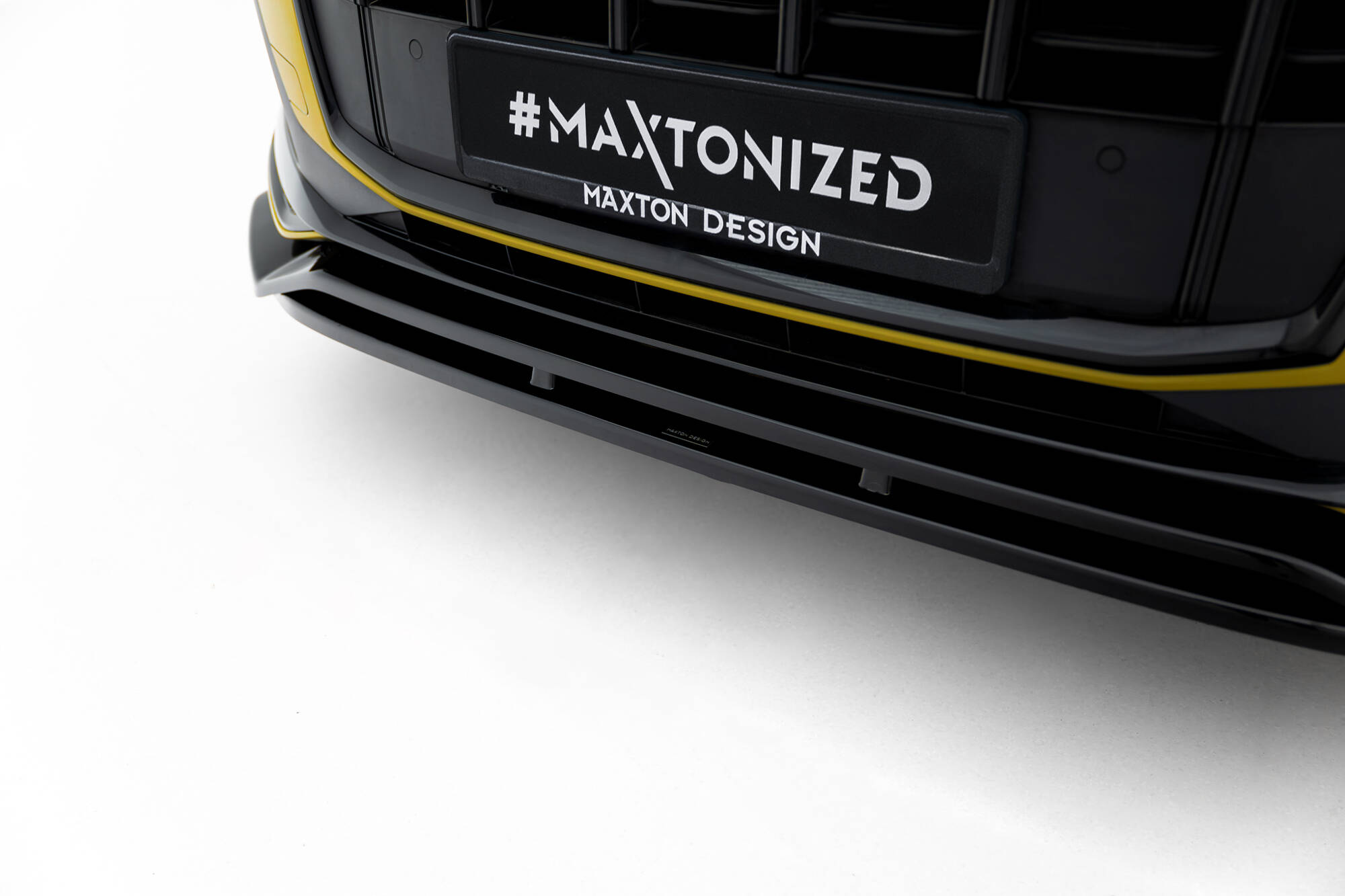 Bodykit Audi SQ7 MK2 (4M) Facelift Maxton V2 Glanzend zwart