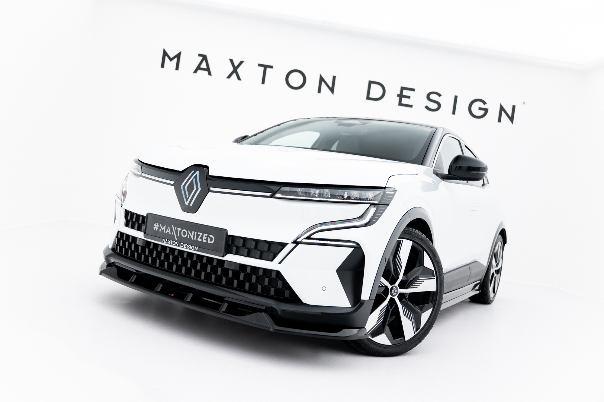 Voorspoiler Renault Megane E-Tech Electric MK1 Maxton