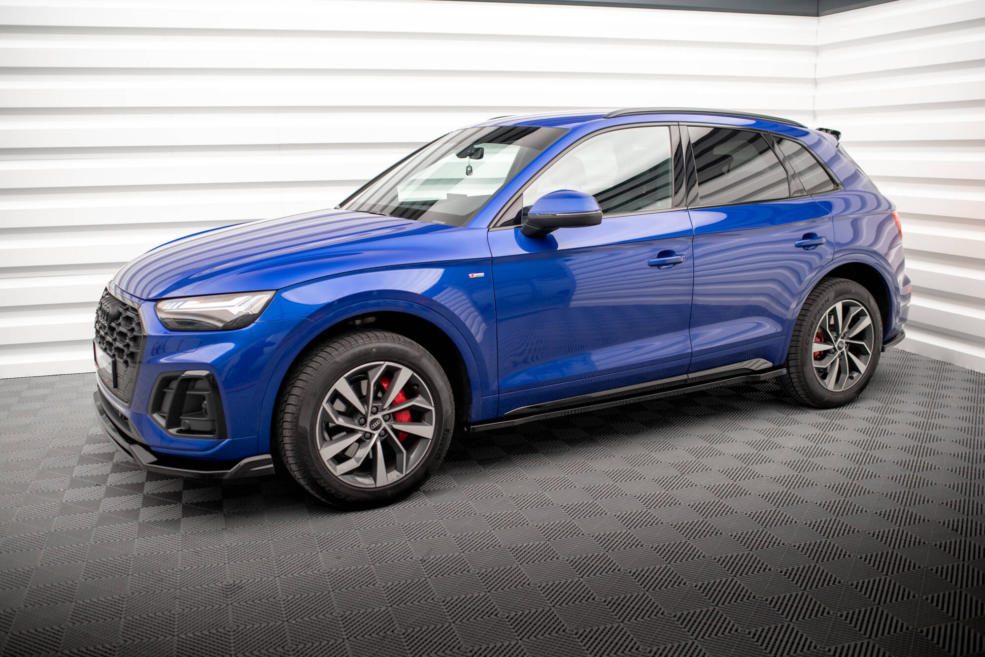Bodykit Audi Q5 S-Line SUV Facelift 2020 - Maxton Glans Zwart