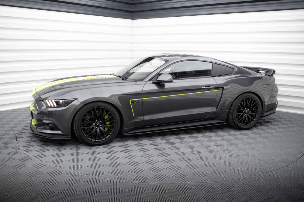 Zijskirts Diffusors Ford Mustang GT MK6 Zwart Street Pro