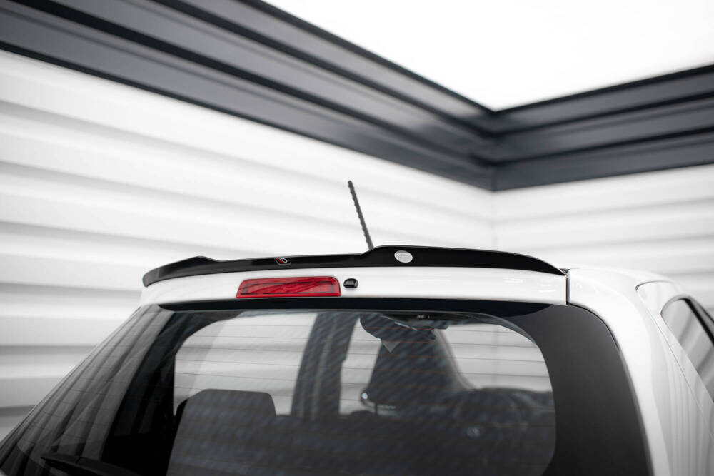 Spoiler Toyota Yaris Mk3 FL Maxton Glans Zwart
