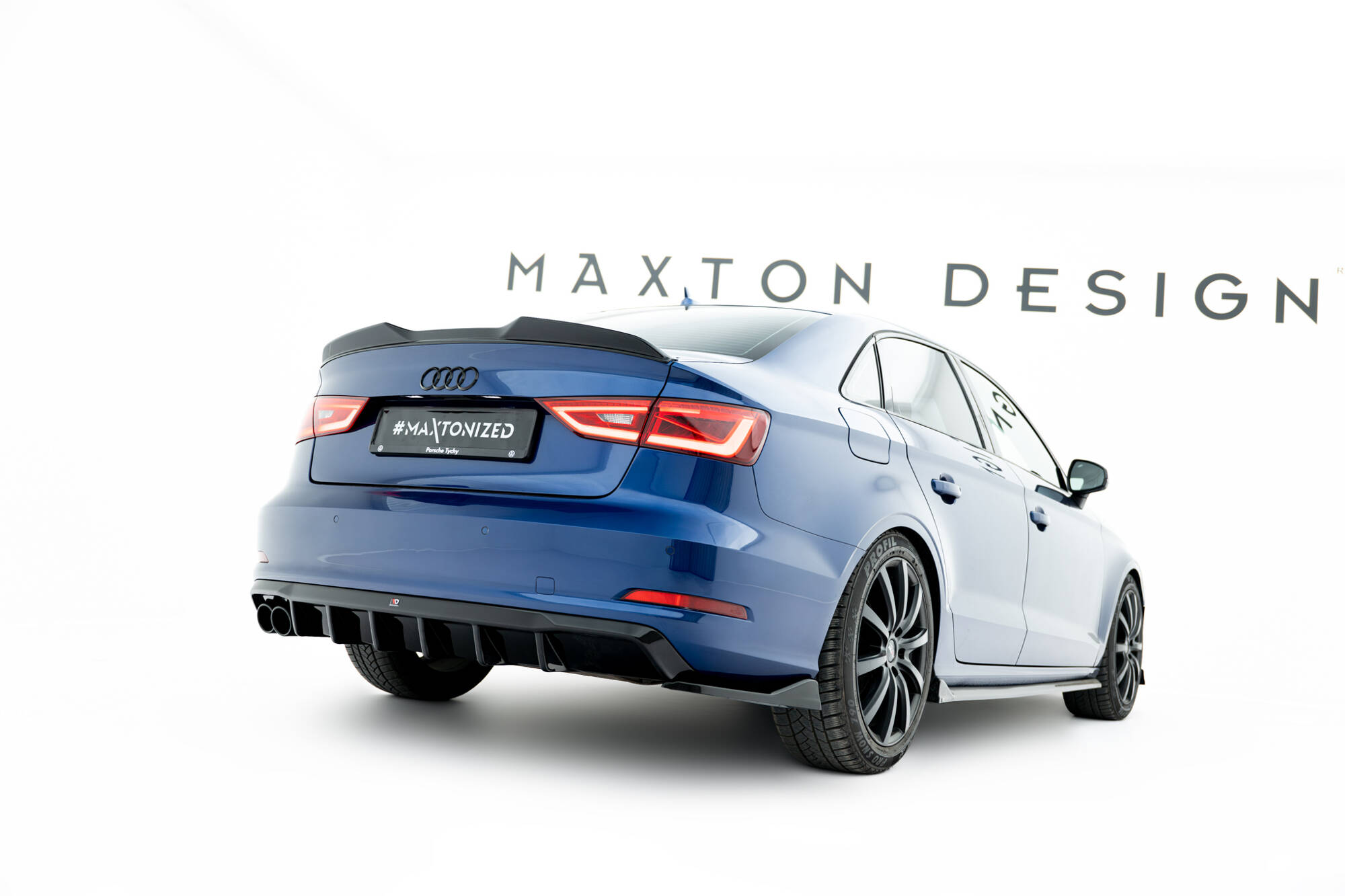 Achter Diffuser Audi A3 Sedan 8V (Versie met dubbele uitlaatuiteinden aan één kant) Maxton