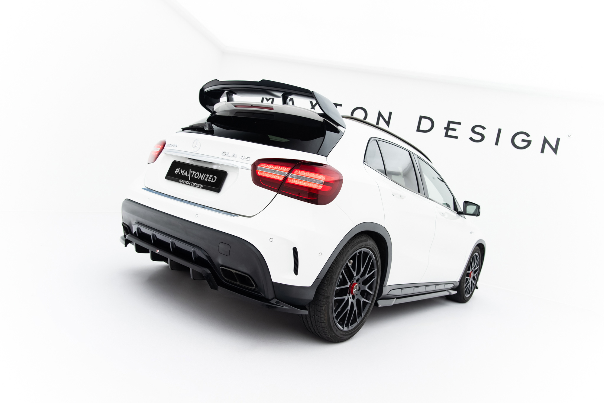 Diffuser Mercedes-Benz GLA 45 AMG X156 Facelift