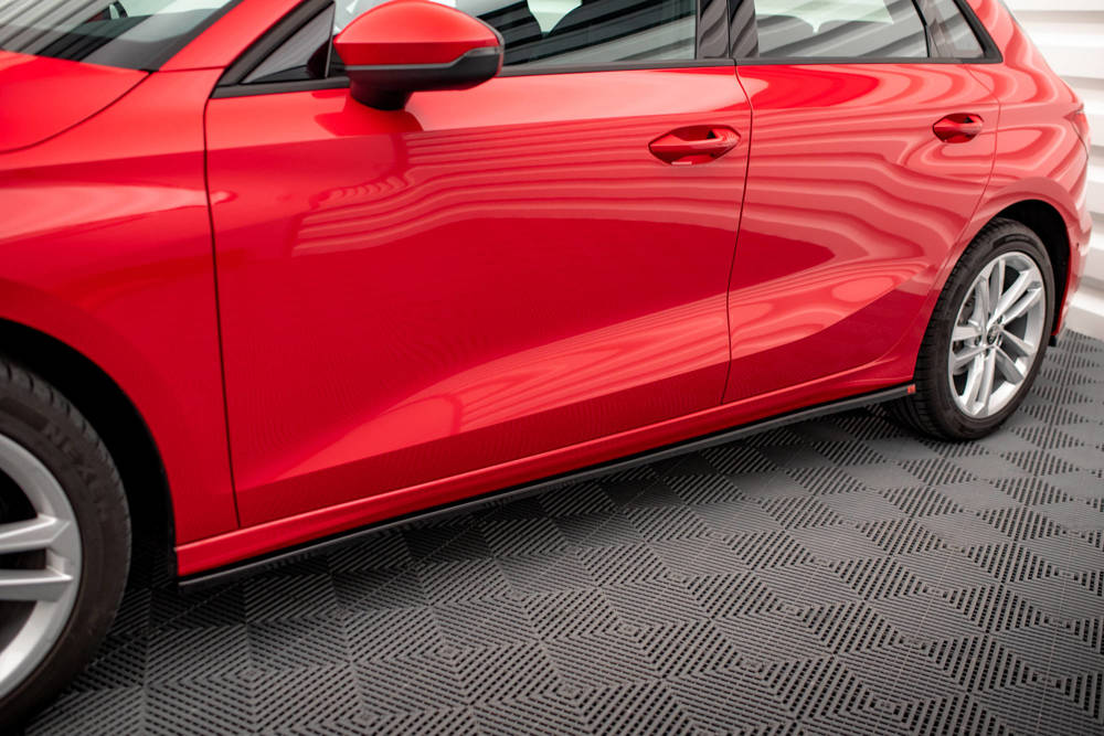 Zijskirts Audi A3 8Y Maxton Glans Zwart