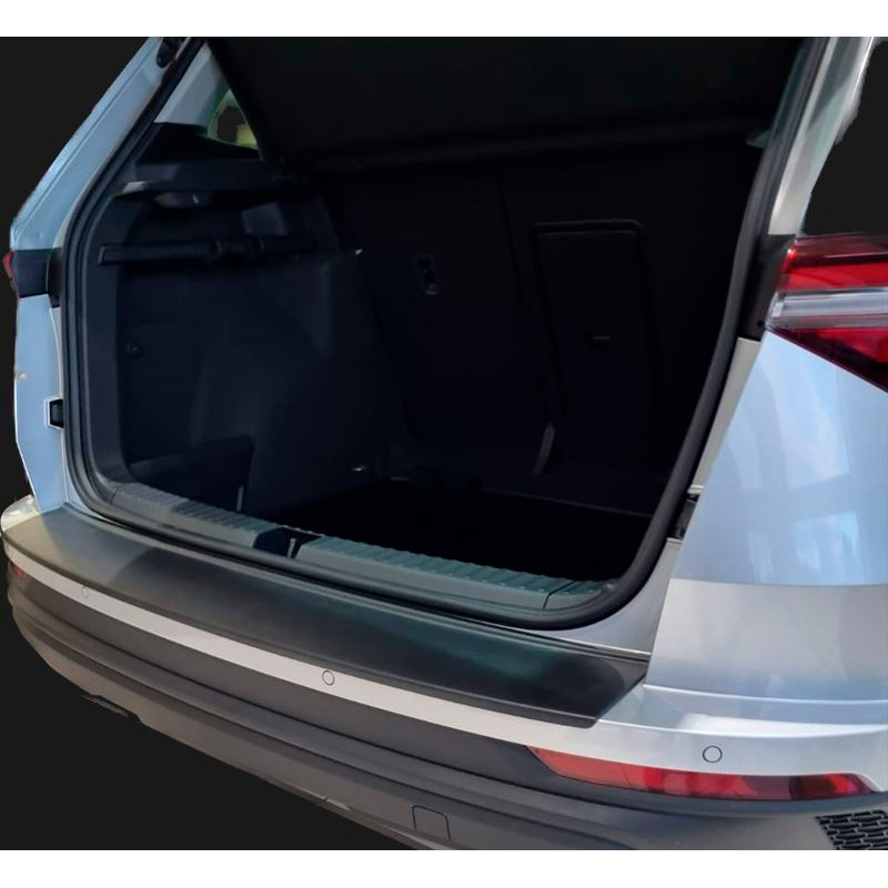 ABS Achterbumper beschermlijst  Skoda Karoq FL 2022- Zwart