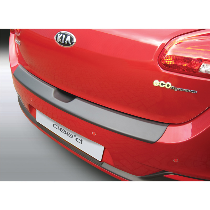 ABS Achterbumper beschermlijst  Kia Cee'd 5 deurs 2012-2015 Zwart