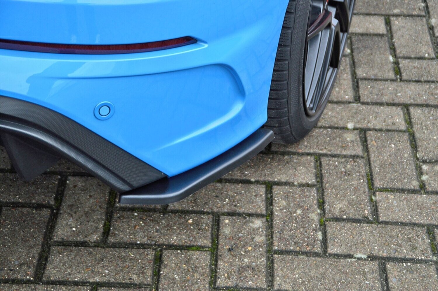 Zijstuk achterzijde Ford Focus RS DYB-RS 2016 -