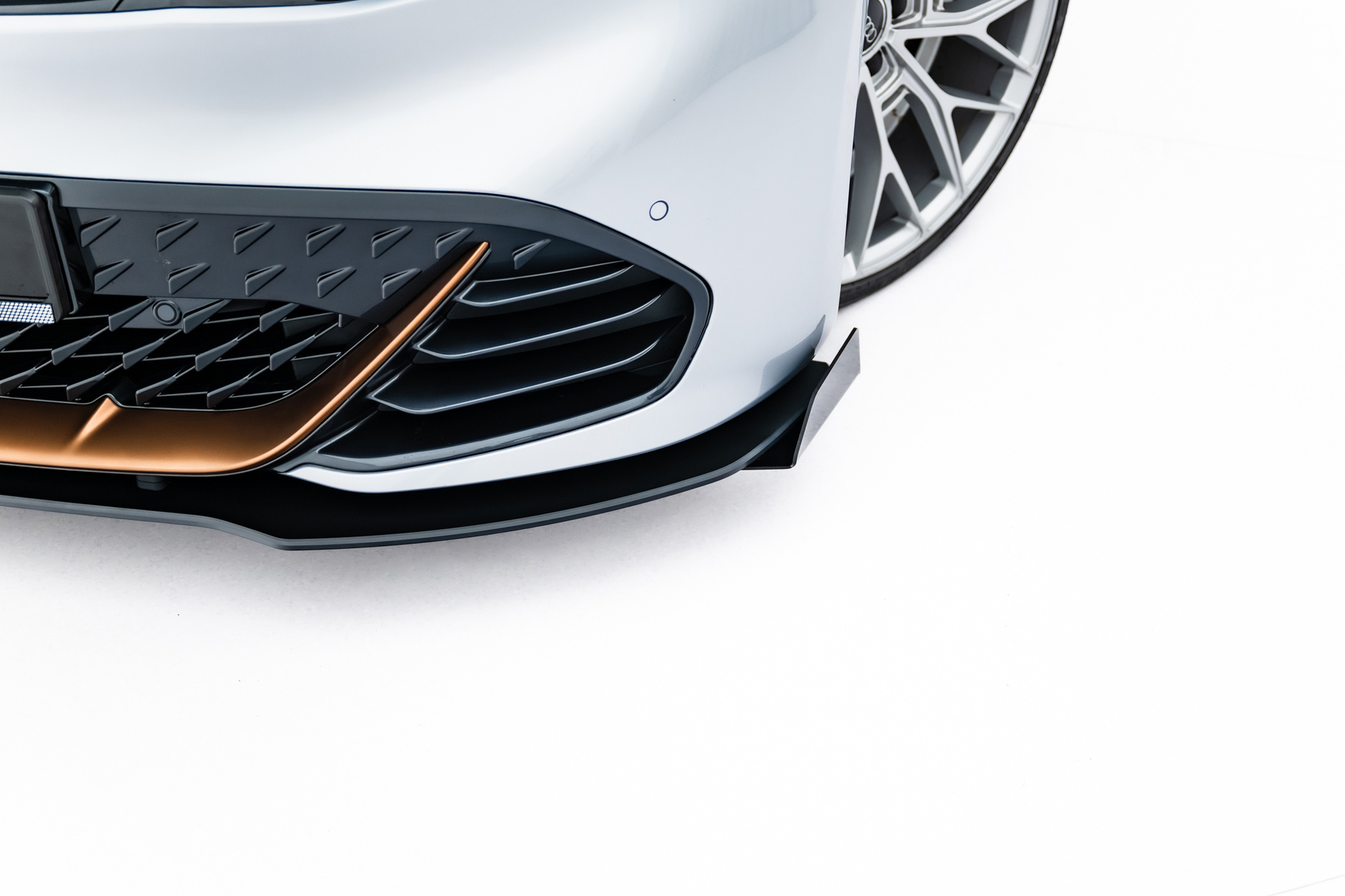 Street Pro Voorspoiler + Flaps Cupra Born Mk1 2021 – Maxton Design