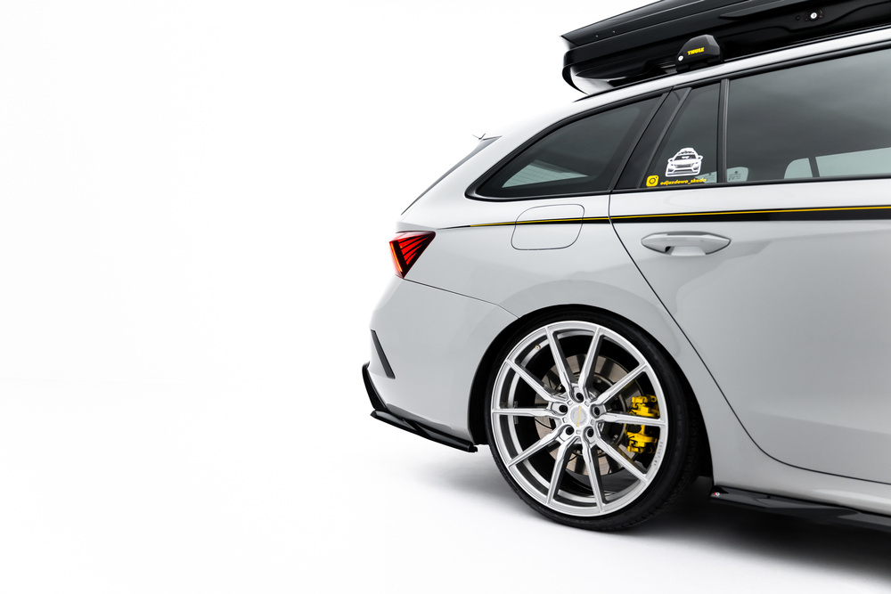 Achterzij Spoilers V.7 Skoda Octavia RS Liftback / Combi MK4 Maxton