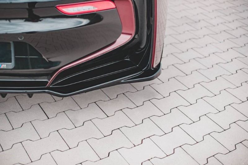 Achterspoiler BMW I8 Glanzend Zwart (met verticale bars)