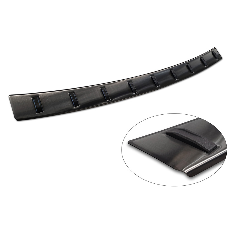 Zwart RVS Achterbumperprotector  BMW X1 U11 / X1 U11 xLine 2022- 'STRONG EDITION'