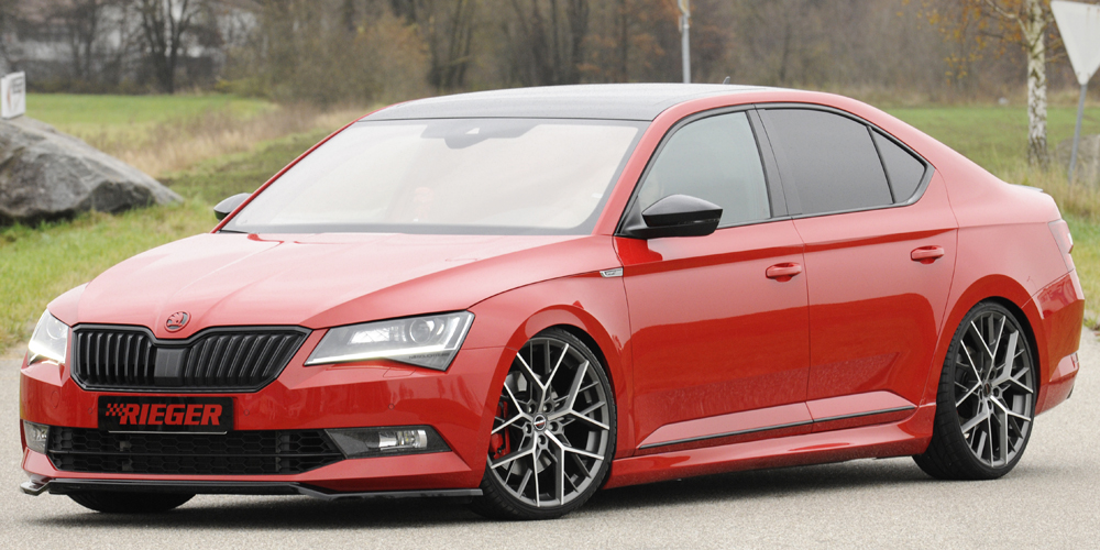 Voorspoiler Skoda Superb III 3T/3V 2013-2019 Zwart Glans Rieger