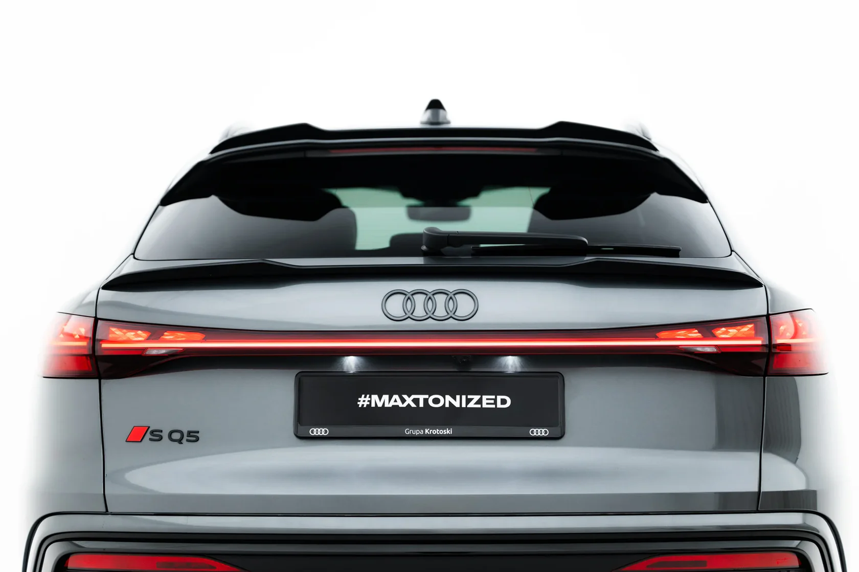 Lage Spoiler Audi SQ5/ Q5 S-Line Sportback Maxton Glans Zwart