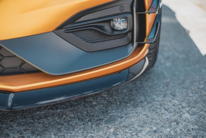 Voorspoiler Ford Focus ST / ST-Line Mk4 V.8 Glanzend Zwart
