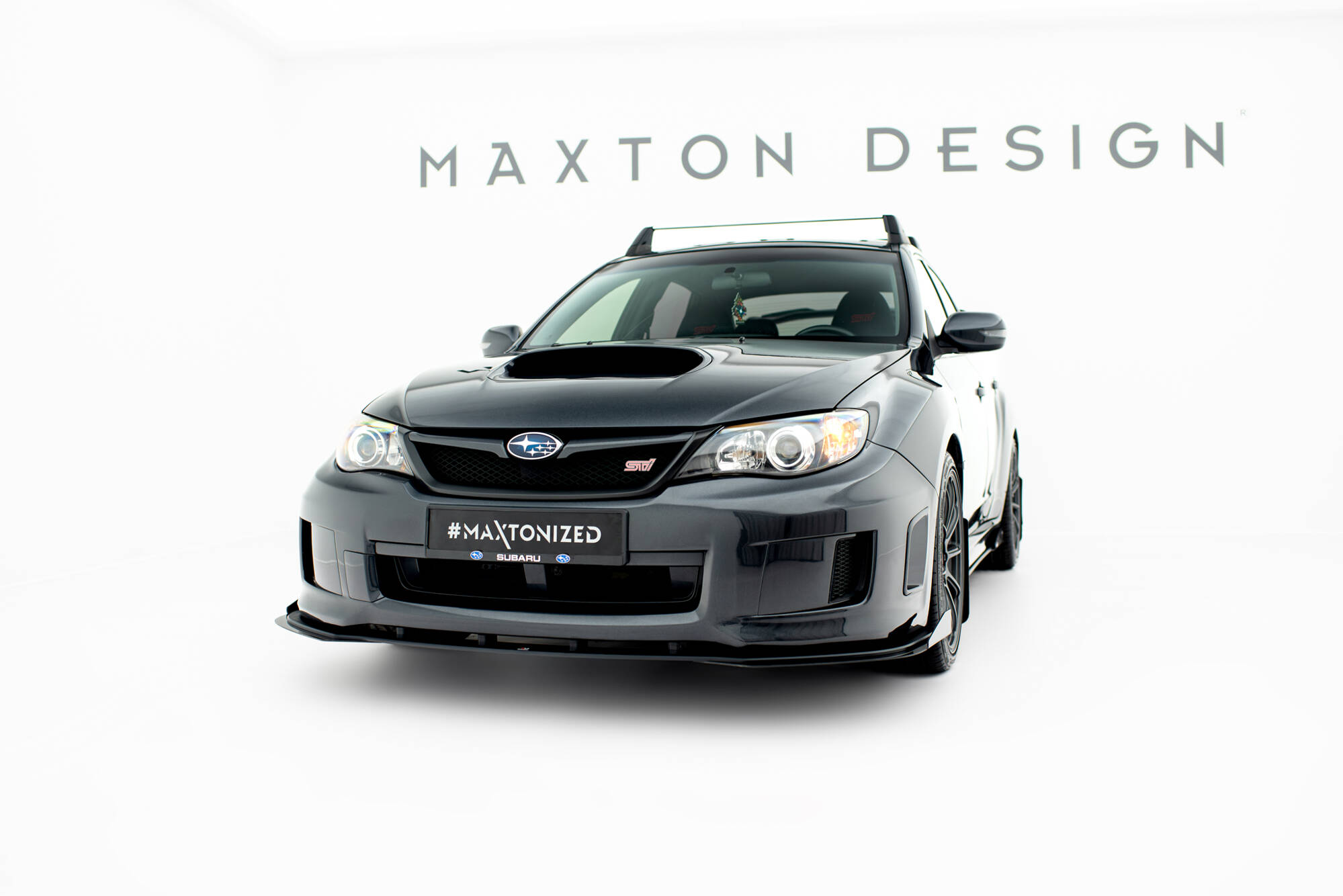 Street Pro Voorspoiler + Flaps Subaru Impreza WRX STI MK3 Facelift Maxton Glanzend zwart