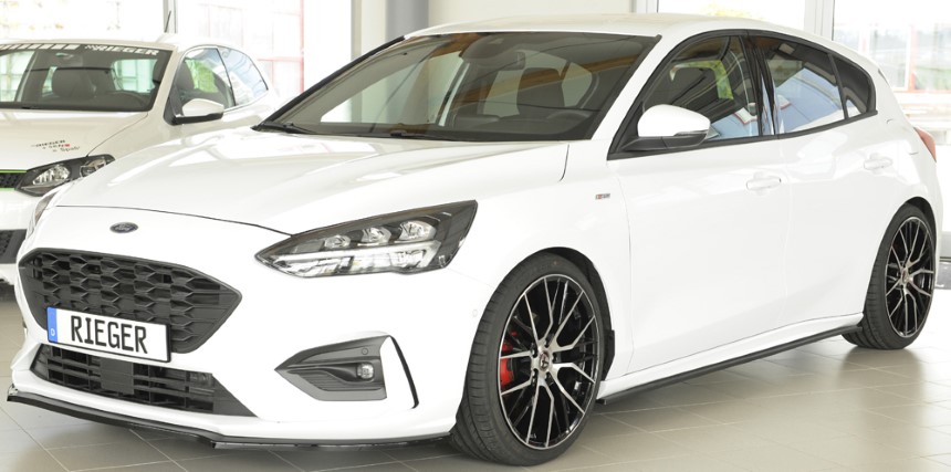 Zijskirts Ford Focus 4 ST/ST-Line Rieger glans zwart