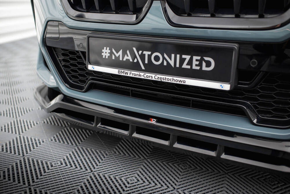 Bodykit BMW X1 M-Pack U11 Maxton Glanzend zwart