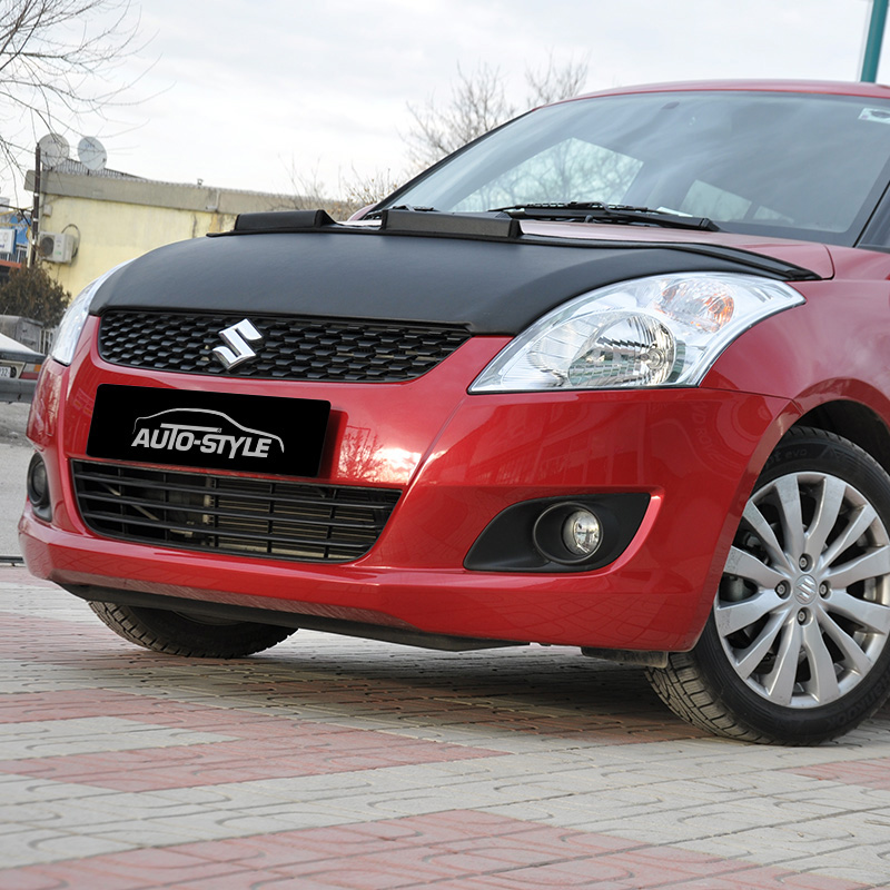 Motorkapsteenslaghoes  Suzuki Swift MK7 2010- zwart