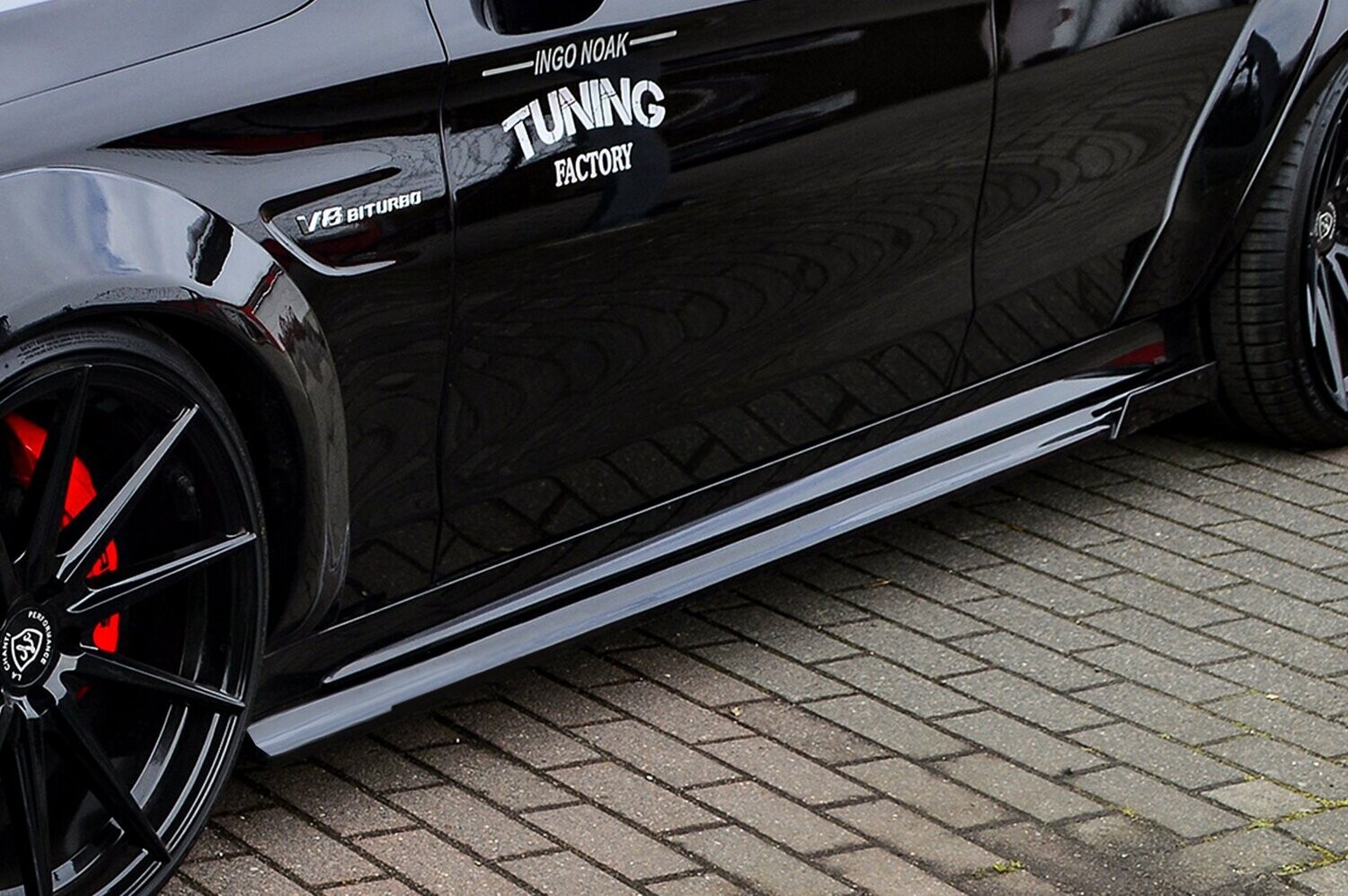 Zijskirts met vleugel voor+achterzijde Mercedes C-Klasse C63AMG+S
