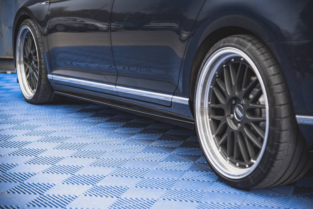 Zijskirts VW Passat B8 Glans Zwart