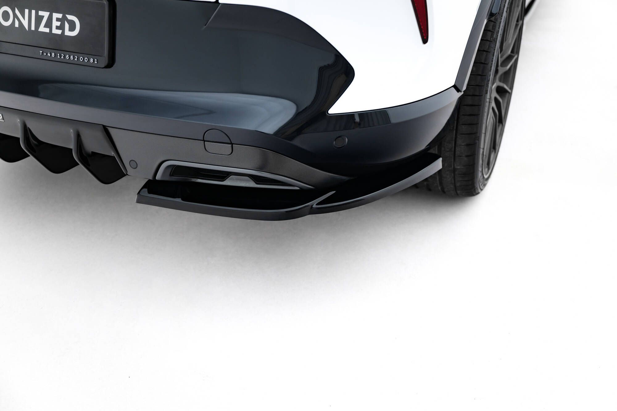 Zijdiffuser V.2 Cupra Formentor Maxton Glans Zwart