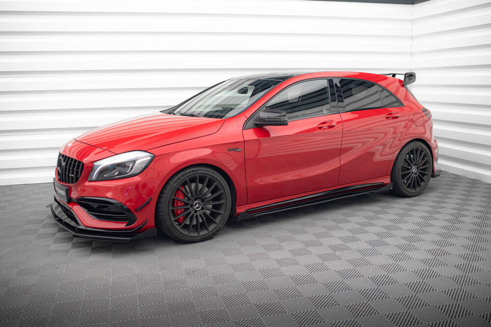 Zijskirts met Canards Mercedes A Klasse AMG Pakket / A45 AMG W176 Maxton Street Pro