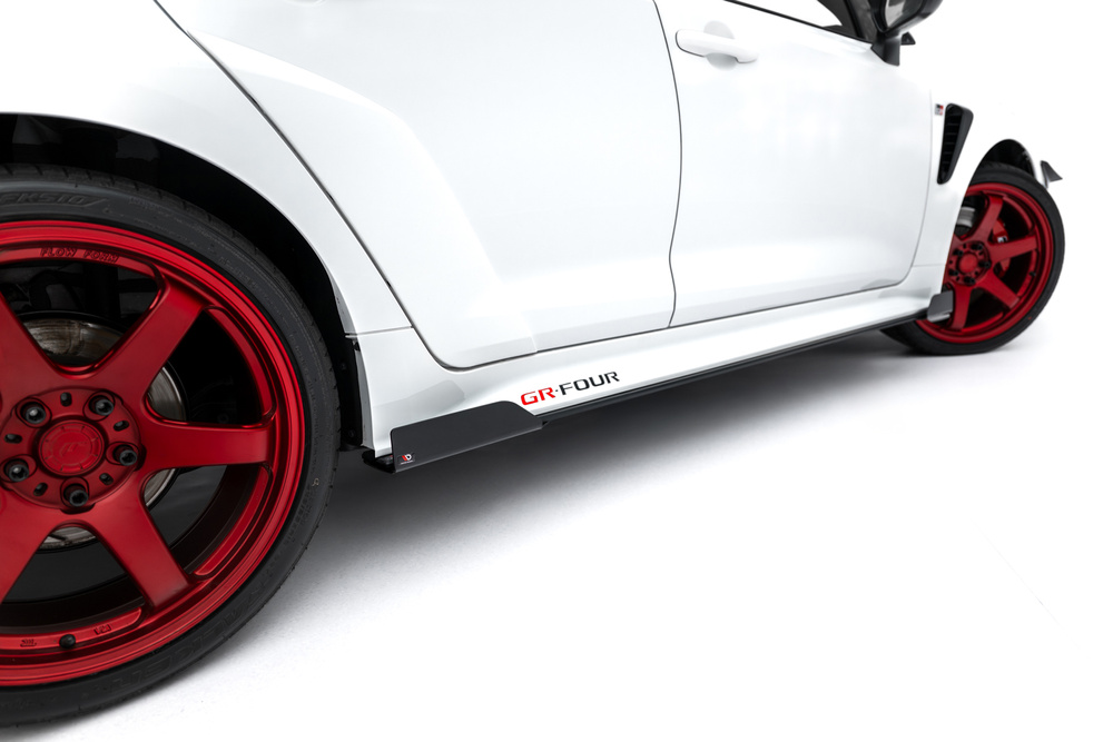 Street Pro Zijskirts + Flaps Toyota GR Corolla MK12 Maxton