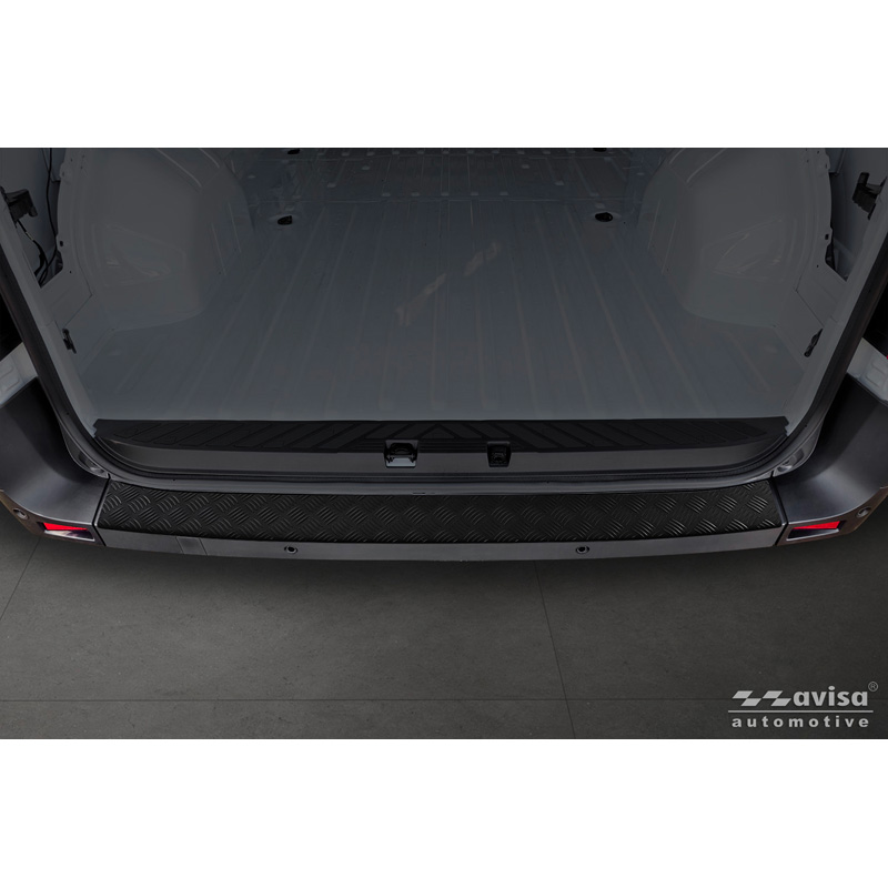 Avisa Matzwart Aluminium Achterbumperprotector  Renault Master IV 2024- 'Riffled Plate'