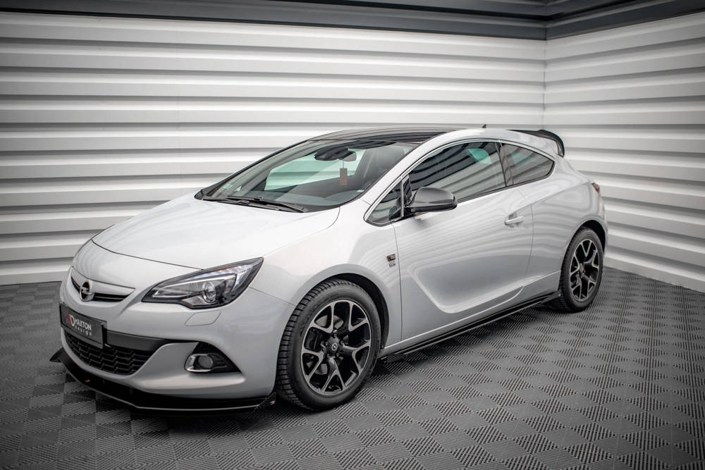 Street Pro Zijskirts met Canards Opel Astra J GTC OPC-Line Maxton