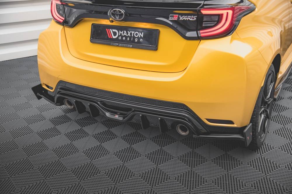 Zijdiffuser met Canards Toyota GR Yaris MK4 Maxton Glans Zwart