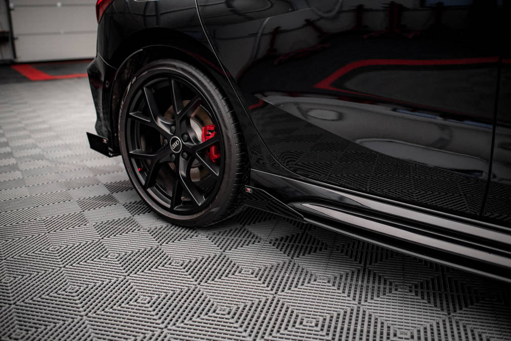 Canards zijskirts Audi RS3 Sportback 8Y Maxton