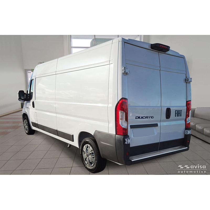 Avisa RVS Achterbumperprotector  Fiat Ducato III Facelift 2023- / Opel Movano III Facelift 2023- / Toyota Proace Max 2024- 'Ribs' (2 delen)