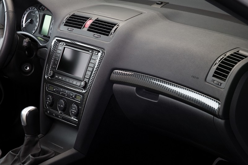Dashboard cover Skoda Octavia II 6/04-11/08 3d carbon incl.