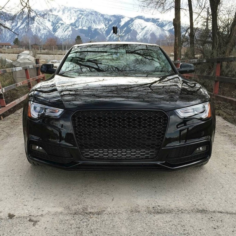 Grill Zonder Logo AUDI A5 8T (2012-2015) RS Design Glans Zwart