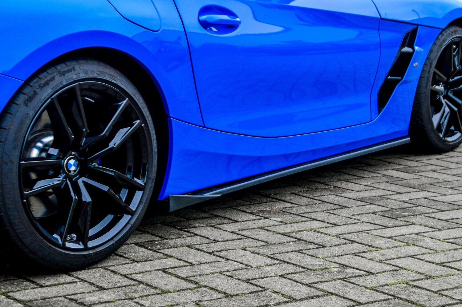 Zijskirts met vleugel voor + achter BMW Z4 G29 + M pakket