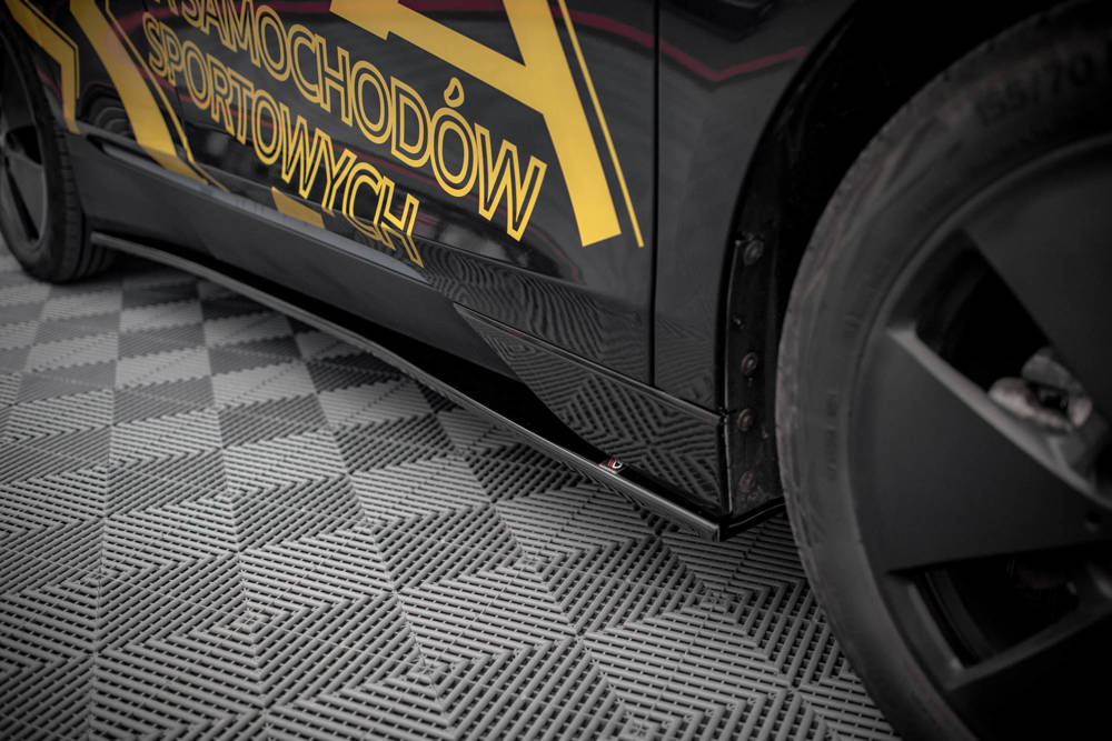 Zijskirts BMW i3 MK1 FL Maxton Glans Zwart