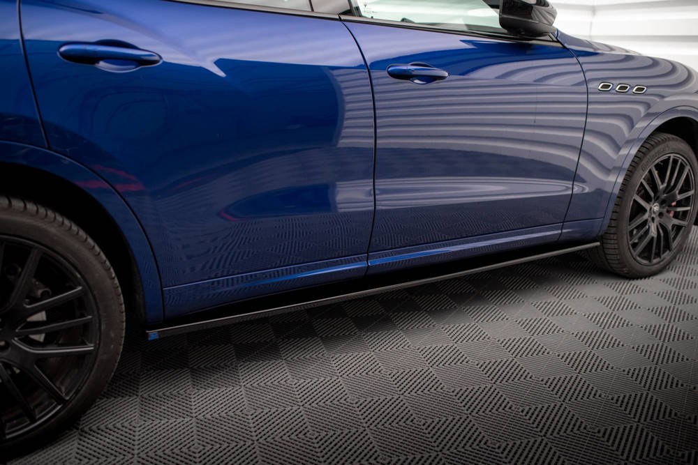 Zijskirts Maserati Levante GTS Maxton Glans Zwart