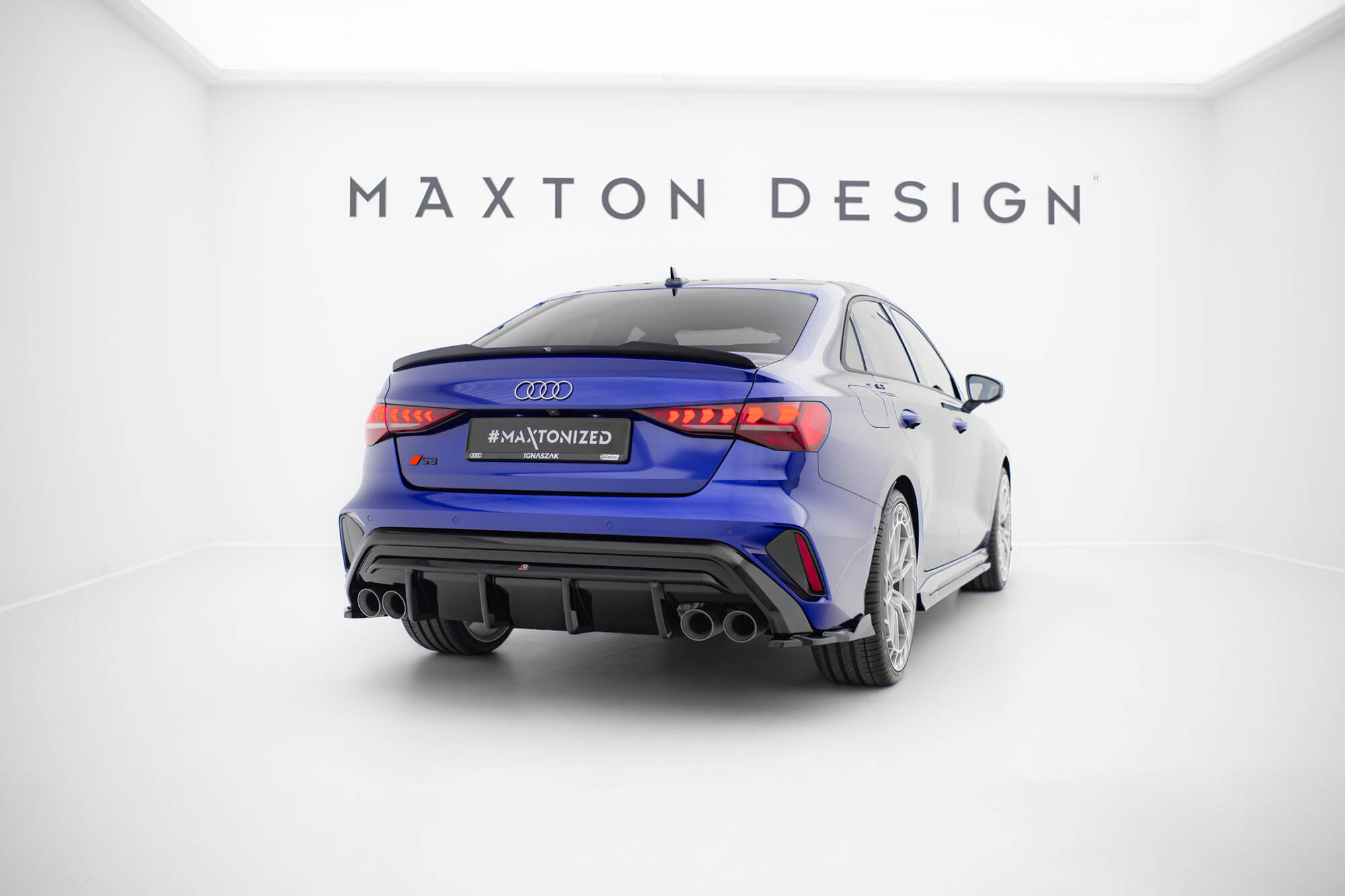 LED Stop Light Audi S3 Sedan 8Y Facelift Maxton Glanzend zwart