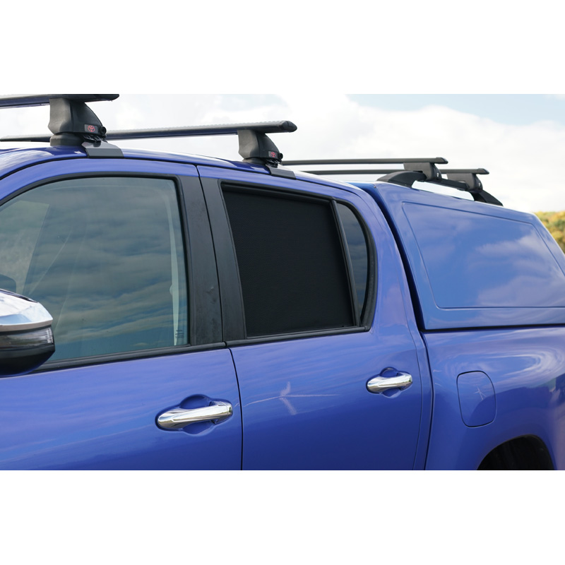 Set Car Shades  Toyota Hilux VIII Twin Cab 2015- (4-delig)