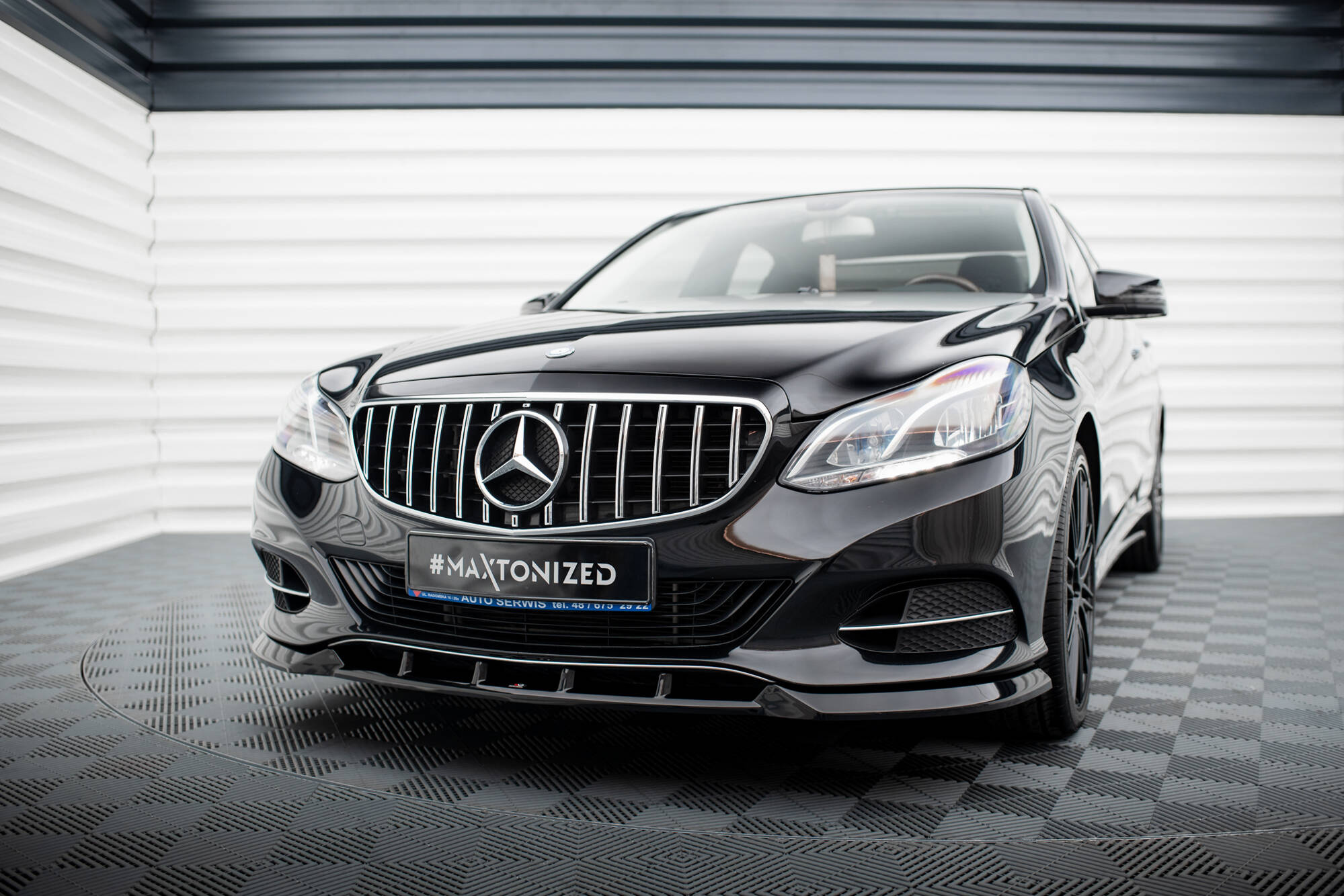 Bodykit Mercedes-Benz E Sedan W212 Facelift (2012–2016)