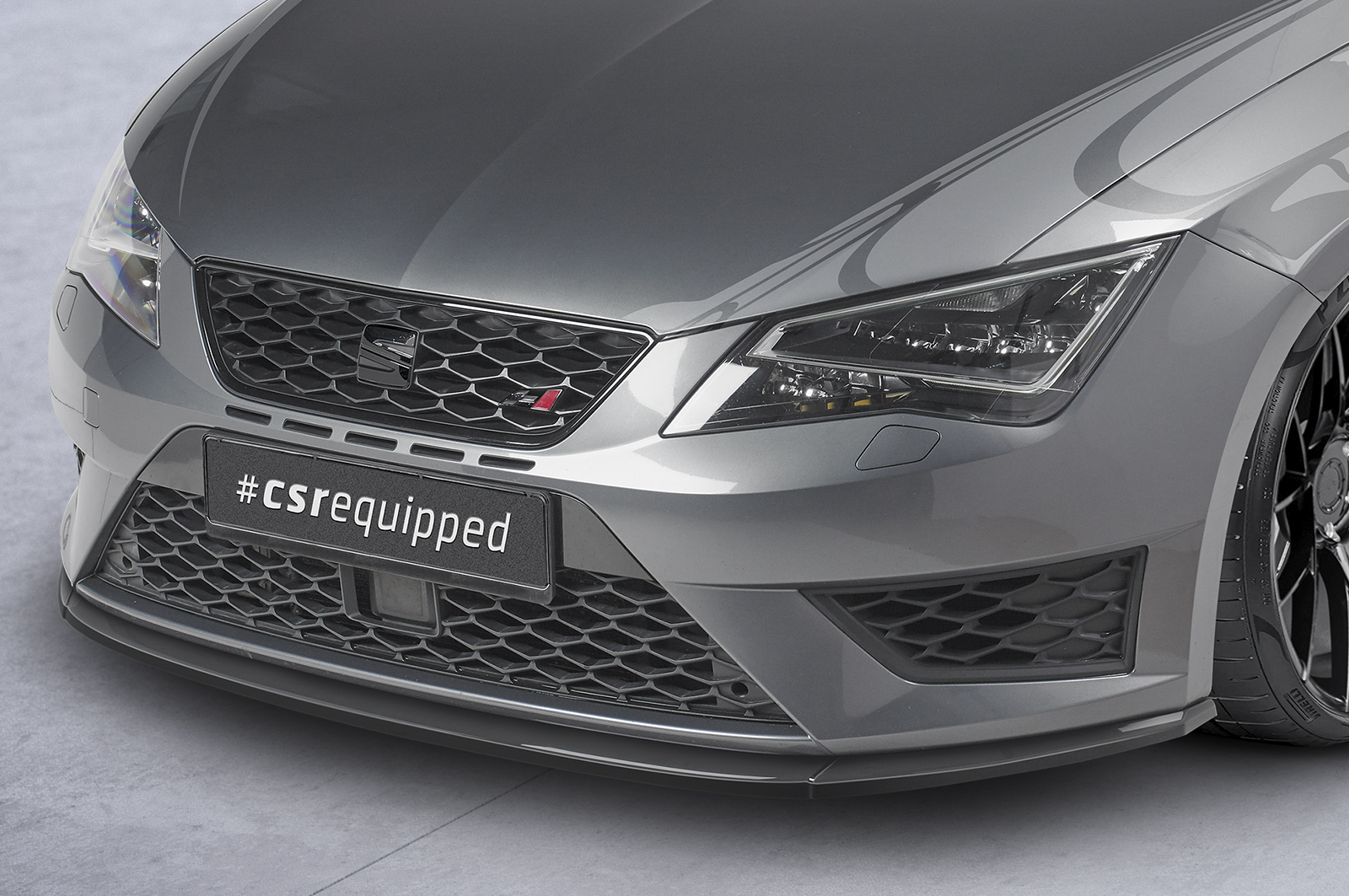 Voorspoiler Seat Leon 5F Cupra/FR CSR Glanzend zwart